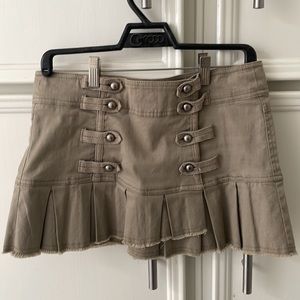 Army green mini skirt size 5